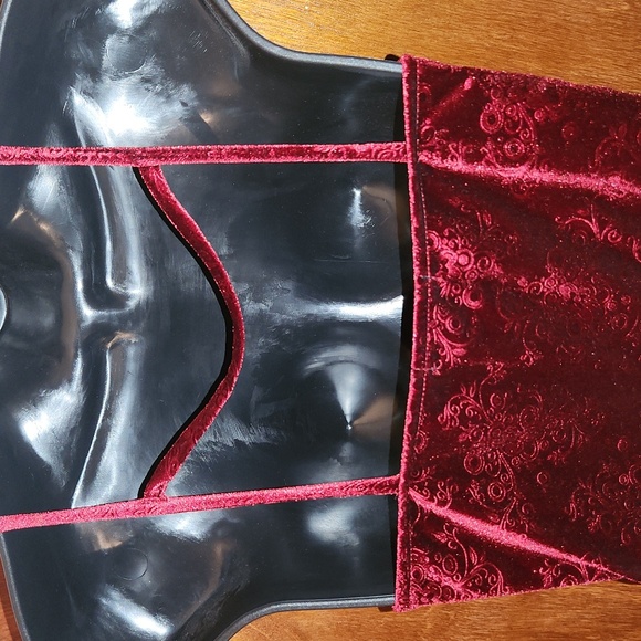 Monteau Burgundy Velvet Peplum Top - Picture 5 of 6